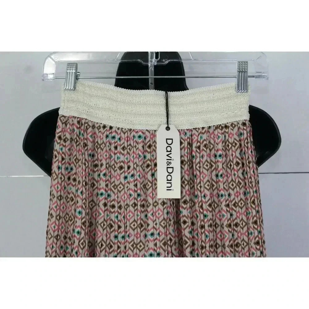 ladies Davi&Dani pants size S NWT - image 7
